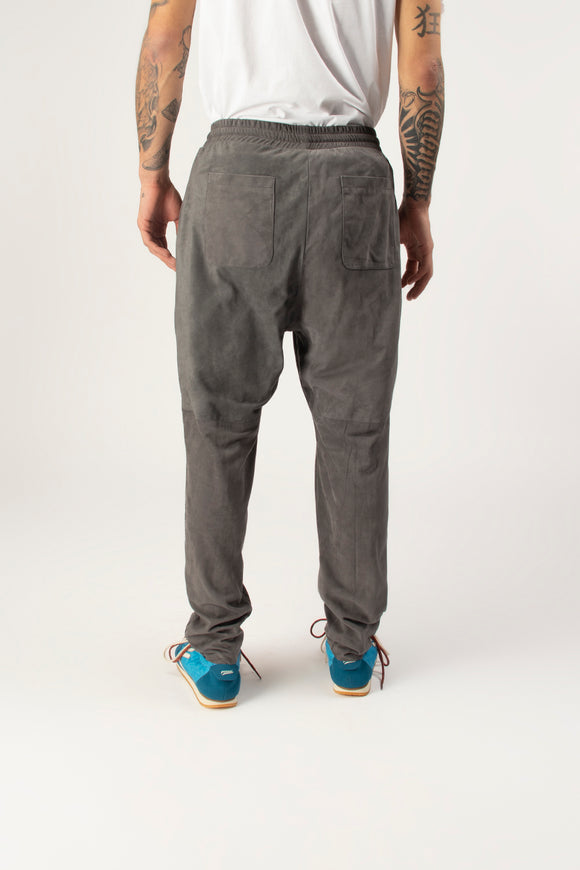  Pantalone In Suede Dacute Uomo Grigio - 5